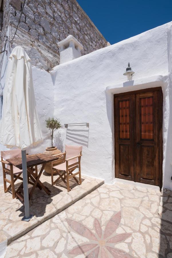 Αlexandra Studio Apartment Plaka  Luaran gambar